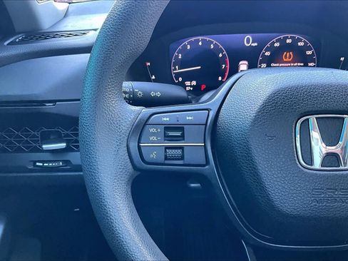 Certified 2024 Honda Accord EX image 24