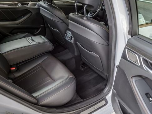 Used 2018 Genesis G80 3.3T Sport image 43