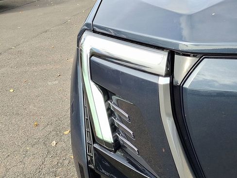 New 2026 GMC Sierra EV Denali image 6