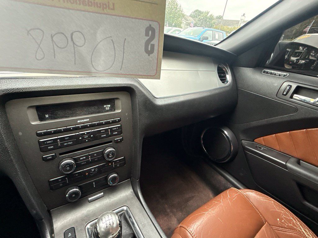 Used 2012 Ford Mustang Premium RWD image 19