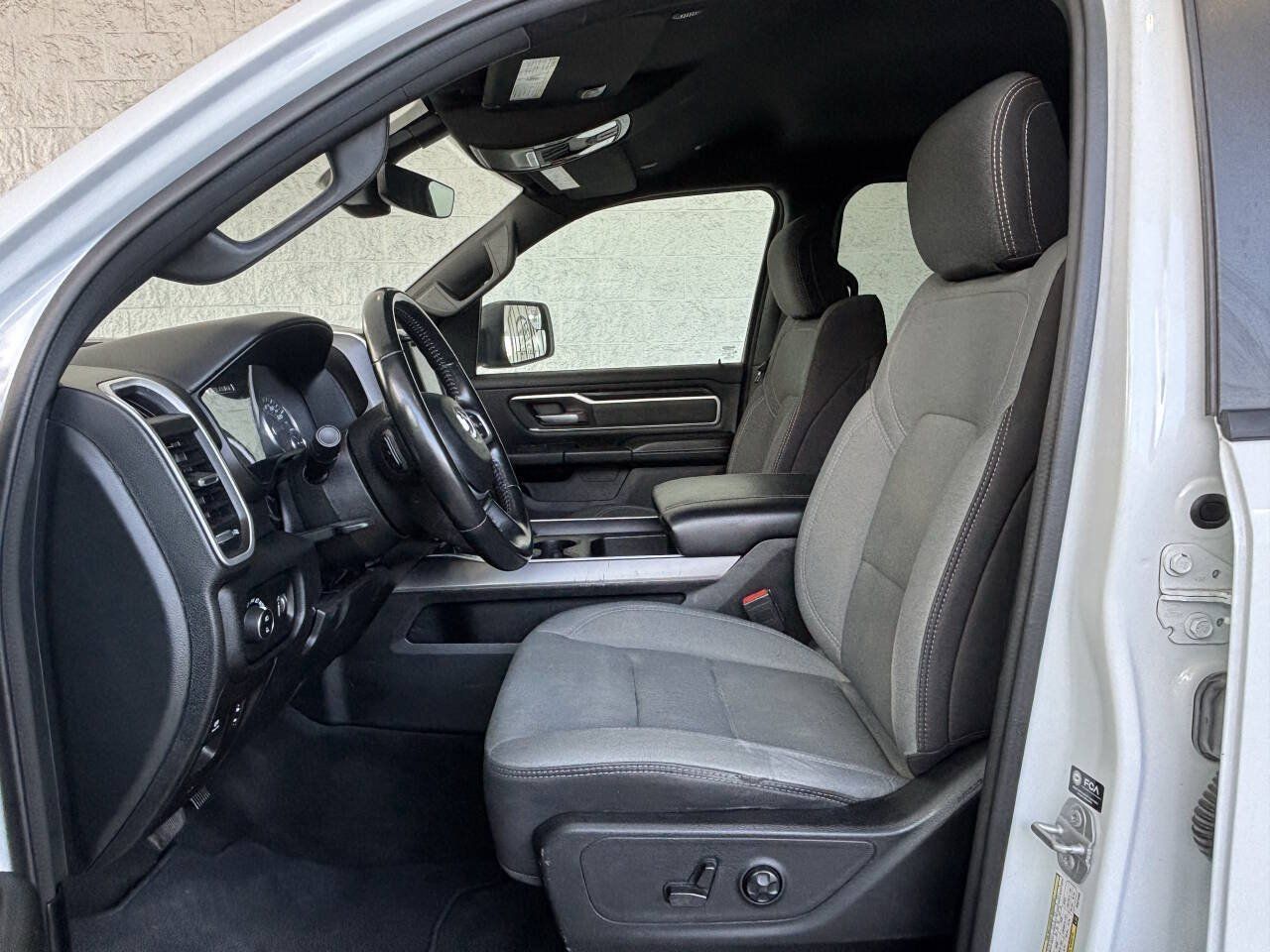 Used 2022 RAM 1500 Big Horn RWD image 15