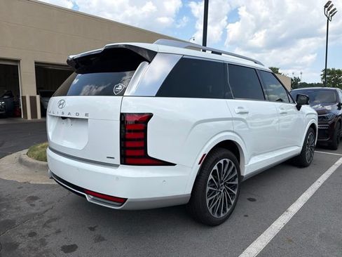 Used 2026 Hyundai Palisade Calligraphy AWD/4WD image 8
