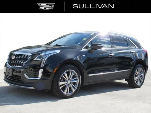 Certified 2025 Cadillac XT5 Premium Luxury image 4