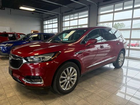 Used 2020 Buick Enclave Premium w/ Surround and Sites Package image 2