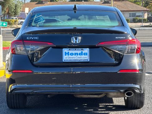 Used 2023 Honda Civic Sport image 10