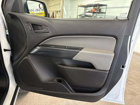 Used 2018 Chevrolet Colorado W/T w/ WT Convenience Package AWD/4WD image 45