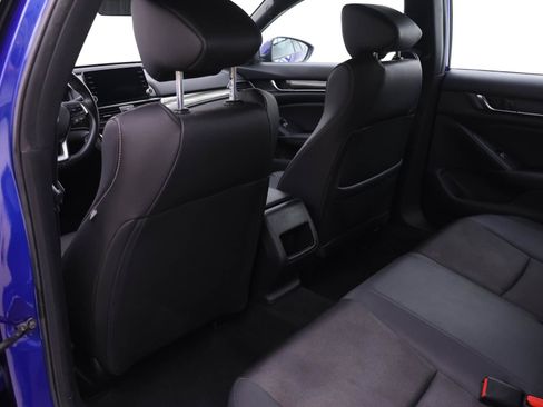 Used 2019 Honda Accord Sport image 11