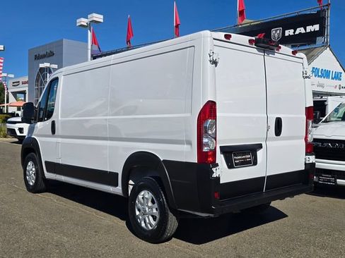 Used 2025 RAM ProMaster 2500 w/ Quick Order Package 22G SLT FWD image 6