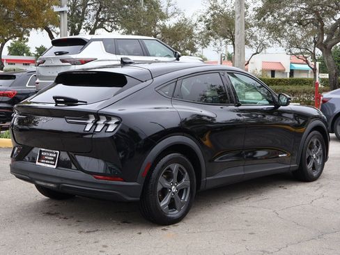 Used 2021 Ford Mustang Mach-E Select image 10