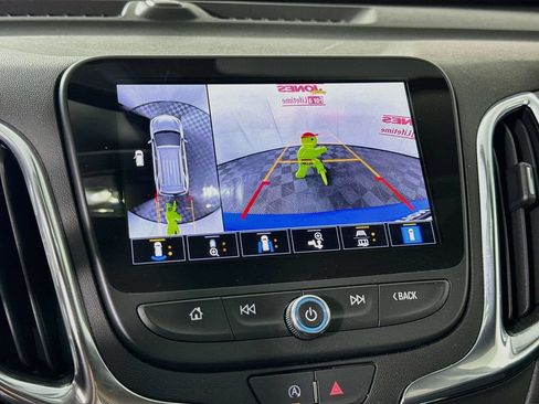 Used 2024 Chevrolet Equinox LT FWD image 5