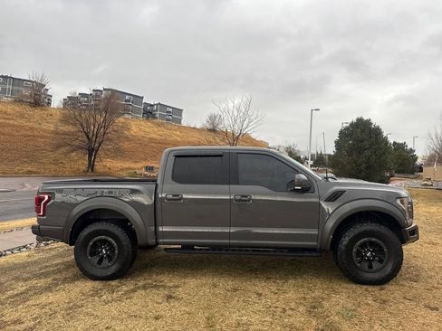 Certified 2018 Ford F150 Raptor w/ Equipment Group 802A Luxury image 9