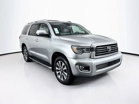 Used 2021 Toyota Sequoia Limited RWD image 10