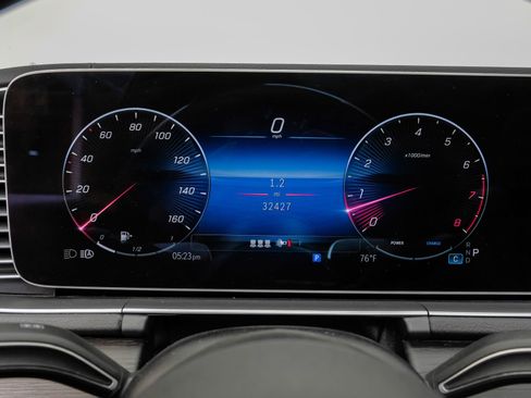 Used 2024 Mercedes-Benz GLE 350 4MATIC image 23