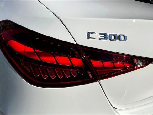 Certified 2022 Mercedes-Benz C 300 4MATIC Sedan image 32