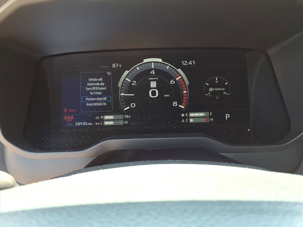 Used 2024 Toyota Tundra Limited AWD/4WD image 12