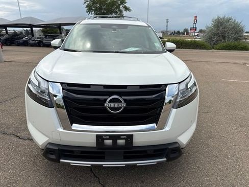 Used 2023 Nissan Pathfinder Platinum AWD/4WD image 22