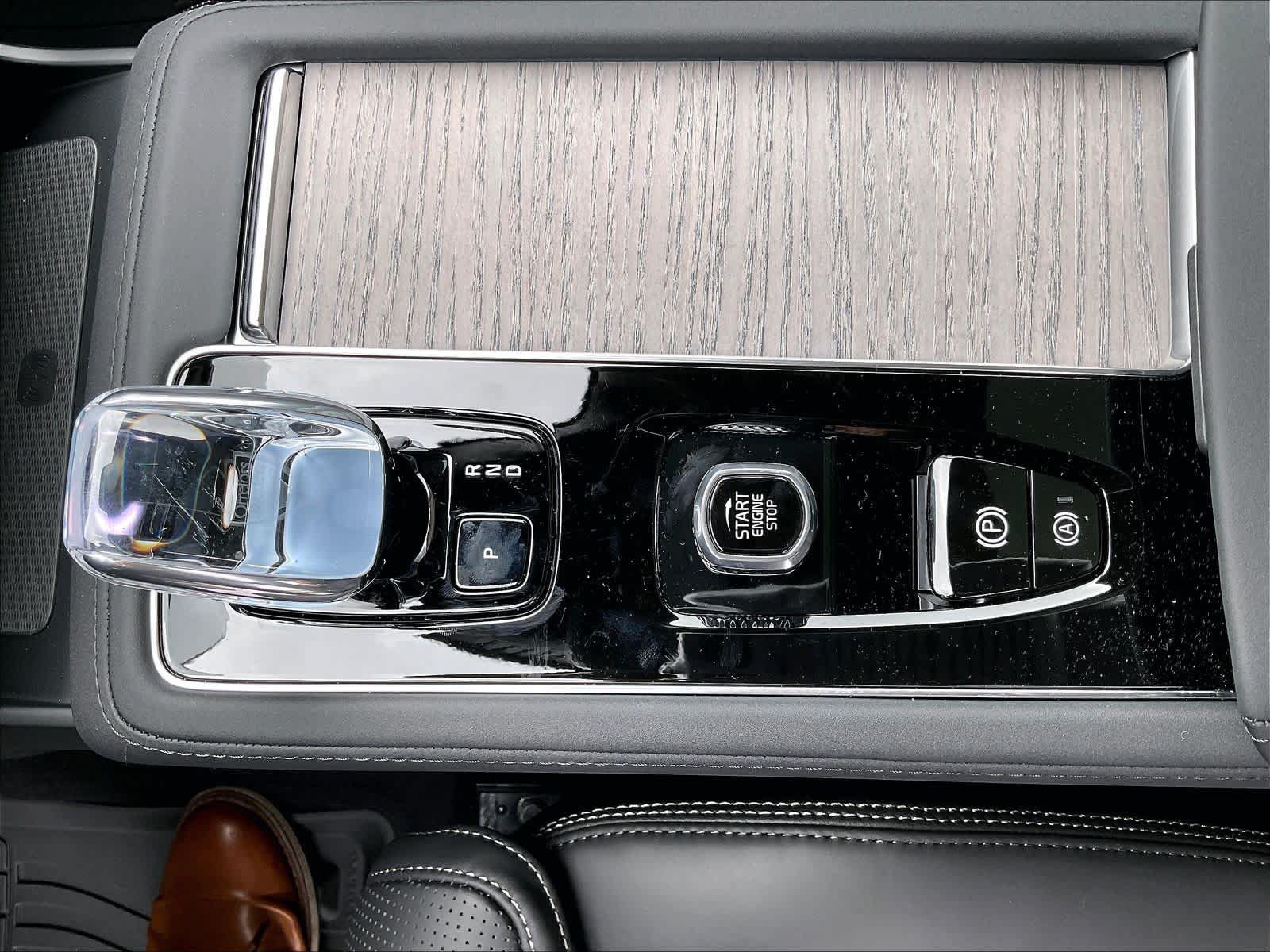 New 2026 Volvo XC90 T8 Ultra w/ Protection Package AWD/4WD image 10