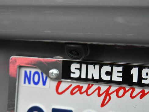 Used 2023 Hyundai Kona Limited image 40