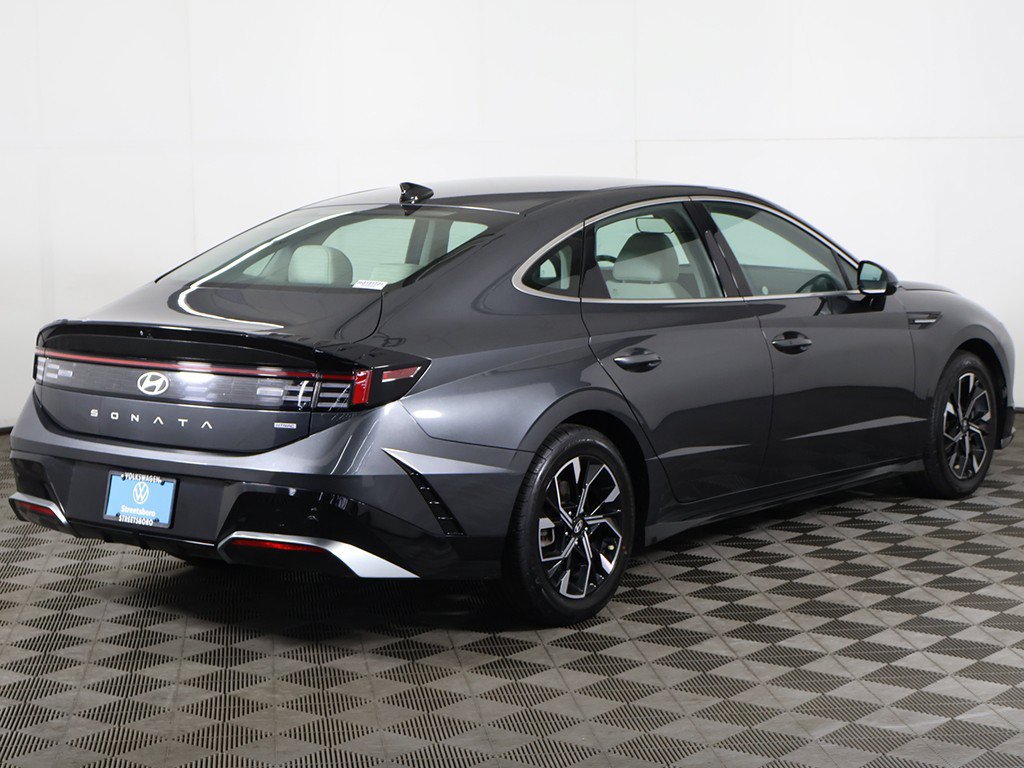 Used 2024 Hyundai Sonata SEL AWD/4WD image 10