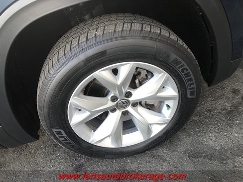 Used 2018 Volkswagen Atlas SE image 26