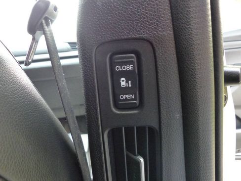 Used 2025 Honda Odyssey EX-L image 50