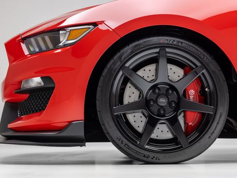 Used 2016 Ford Mustang Shelby GT350R w/ GT350R Equipment Group 920A image 20