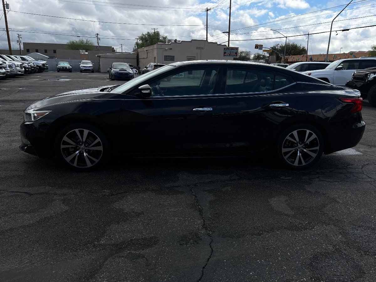 Used 2017 Nissan Maxima Platinum FWD image 9