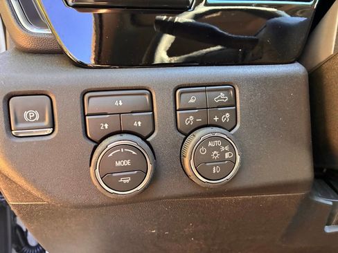 New 2026 Chevrolet Silverado 2500 LT w/ Trail Boss Package AWD/4WD image 21