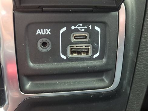 Used 2023 Jeep Wrangler Sport S image 25