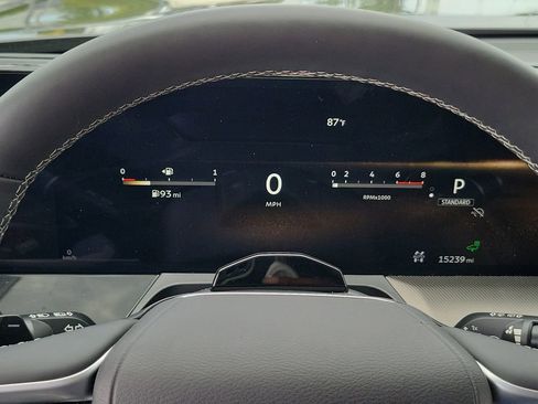 Used 2025 INFINITI QX80 Luxe AWD/4WD image 10