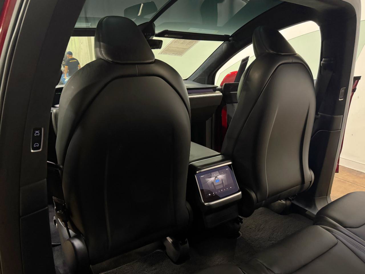 Used 2023 Tesla Model X AWD/4WD image 18