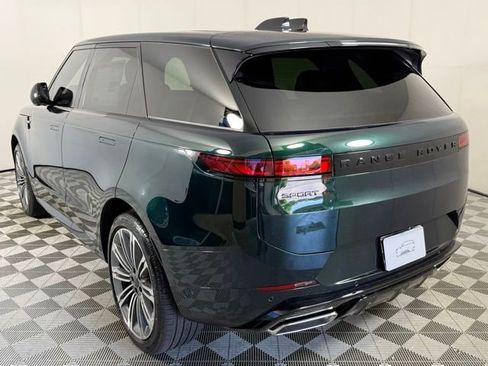New 2026 Land Rover Range Rover Sport Dynamic SE AWD/4WD image 4