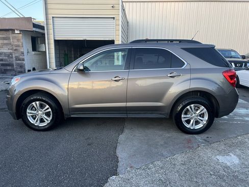 Used 2010 Chevrolet Equinox LT w/ Vehicle Interface Package AWD/4WD image 2