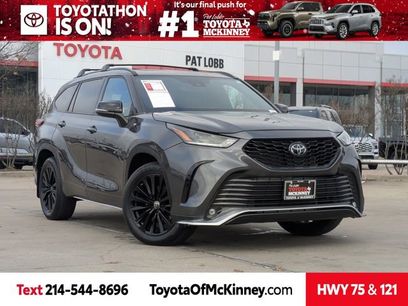 Used 2023 Toyota Highlander XSE