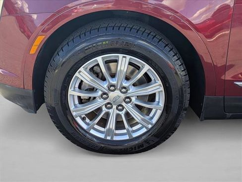 Used 2017 Cadillac XT5 FWD image 22