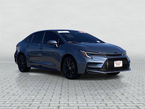 Certified 2026 Toyota Corolla XSE image 10