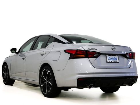 Used 2024 Nissan Altima 2.5 SR image 8
