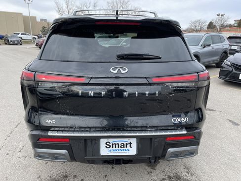 Used 2024 INFINITI QX60 Sensory w/ Vision Package image 6