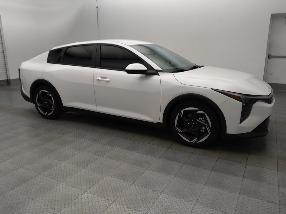 Used 2025 Kia K4 EX FWD image 11