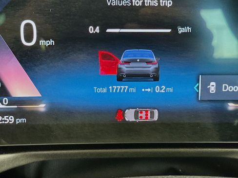 Used 2023 BMW 330i xDrive Sedan w/ Convenience Package image 8