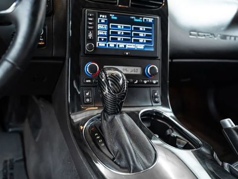 Used 2013 Chevrolet Corvette Coupe w/ 3LT Preferred Equipment Group RWD image 26
