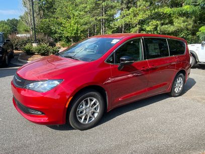 New 2025 Chrysler Voyager LX