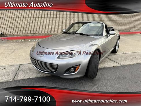 Used 2012 MAZDA MX-5 Miata Sport image 3