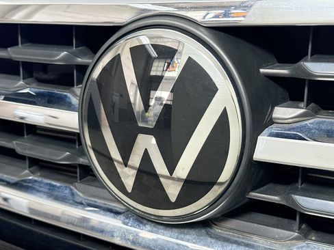 Used 2023 Volkswagen Atlas SE w/ Panoramic Sunroof Package image 31