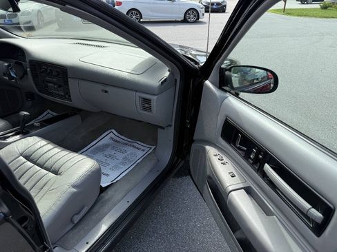 Used 1996 Chevrolet Impala SS RWD image 16