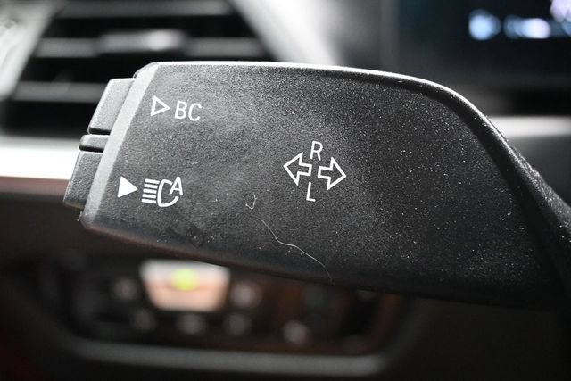 Used 2023 BMW 330i Sedan w/ Premium Package RWD image 20