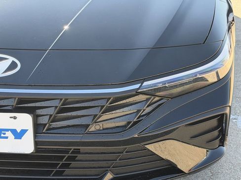 New 2026 Hyundai Elantra SE image 8