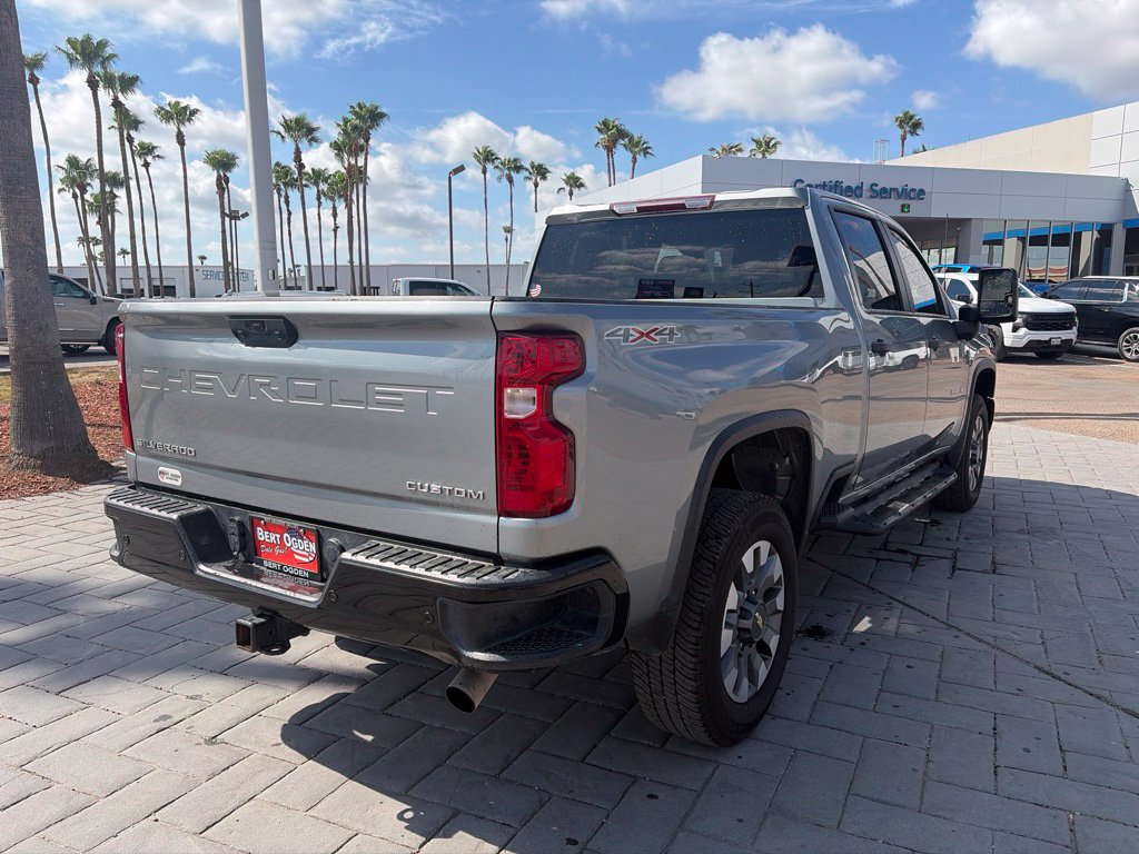 Used 2024 Chevrolet Silverado 2500 Custom w/ Custom Value Package AWD/4WD image 4