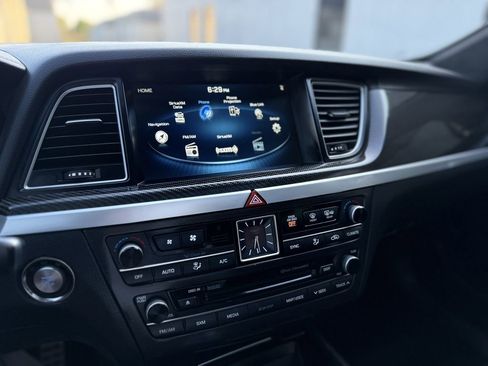 Used 2018 Genesis G80 3.3T Sport RWD image 19