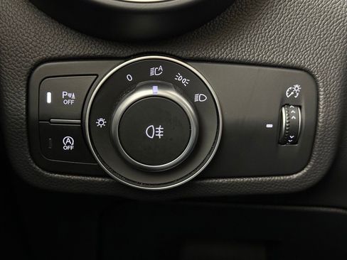 Used 2022 Alfa Romeo Stelvio Ti AWD/4WD image 12